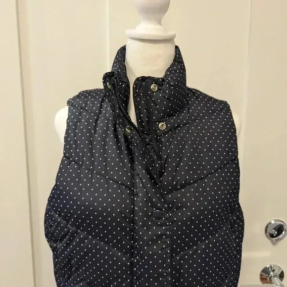 Gap Navy with White Polkadot Puffer Vest, Size M - Picture 2 of 7
